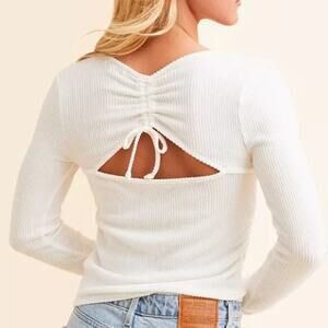 BUCKLE Open Back Long Sleeve Top Cinch Tie Size M Square Neckline Fitz Eddi NWT